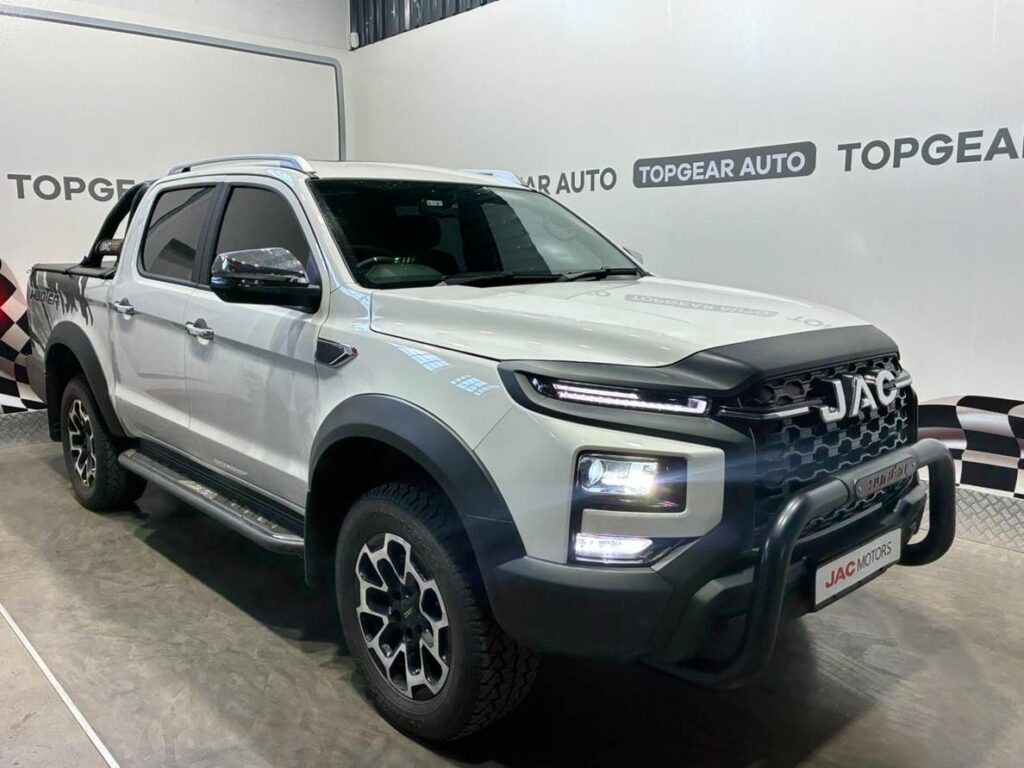 2026 JAC T9 2.0 CTi Hunter Double Cab Auto 4×4