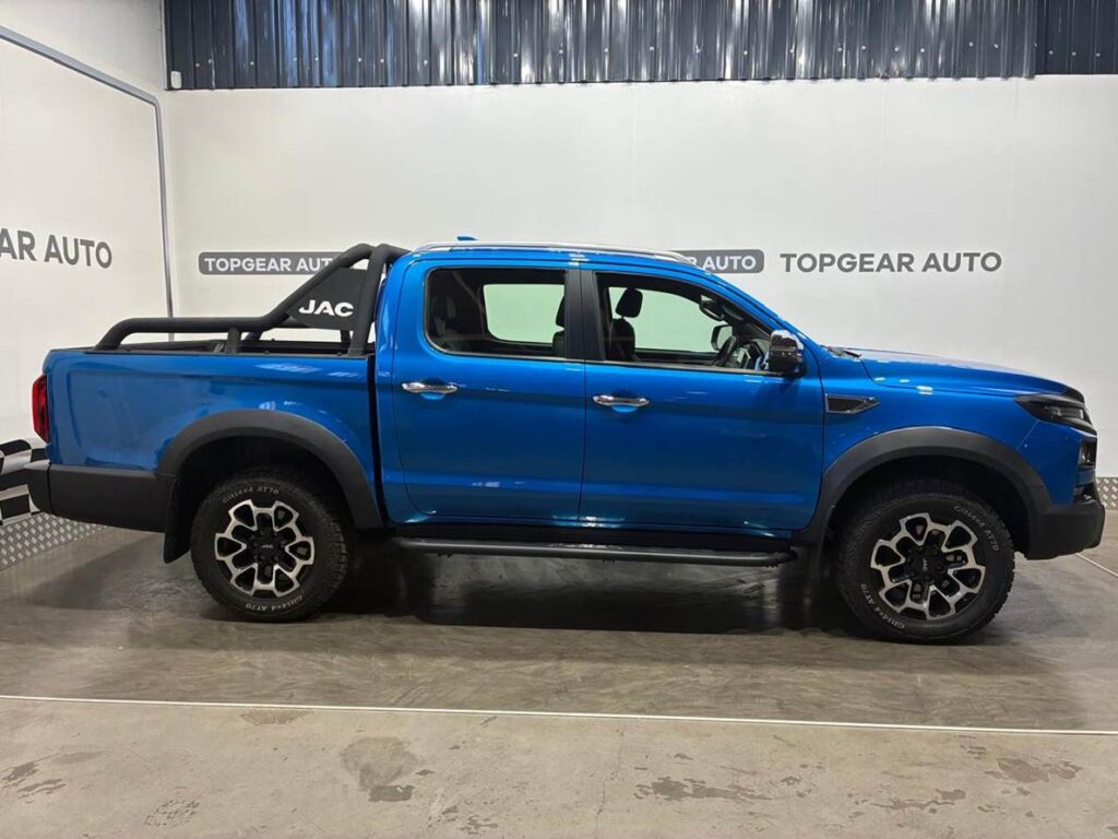 2025 JAC T9 2.0 CTi Super Lux Double Cab Auto 4×4